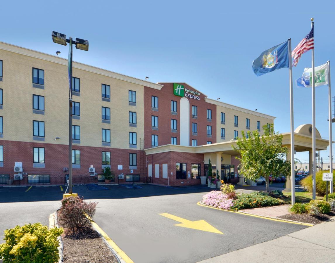 Holiday Inn Express Kennedy Airport New York Exterior foto