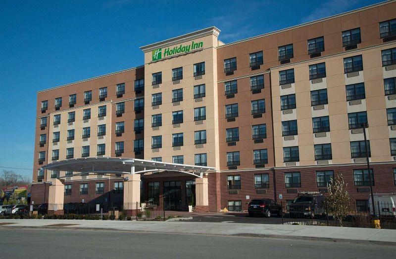 Holiday Inn Express Kennedy Airport New York Exterior foto